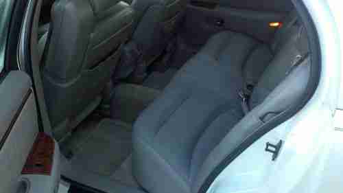 1999 Buick Park Avenue Ultra Loaded in Pearl White  NO RESERVE, US $2,600.00, image 4