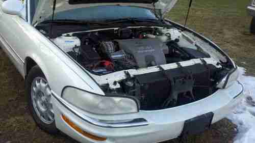 1999 Buick Park Avenue Ultra Loaded in Pearl White  NO RESERVE, US $2,600.00, image 10
