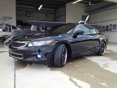 2010 Honda Accord EX-L Coupe 2-Door 3.5L, image 2