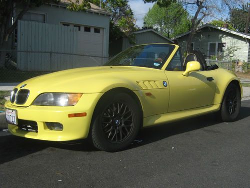 1998 bmw z3, sporty yellow, 6-cyl 2.8l, very low miles!!