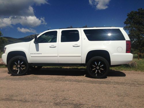 2008 chevrolet suburban 2500 lt sport utility 4-door 6.0l