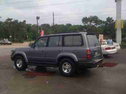 1996 Toyota Land Cruiser Base Sport Utility 4-Door 4.5L, image 3