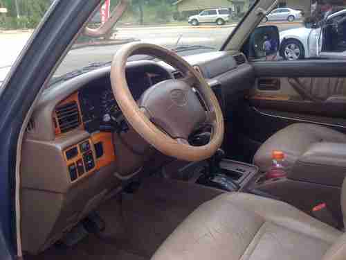 1996 Toyota Land Cruiser Base Sport Utility 4-Door 4.5L, image 7