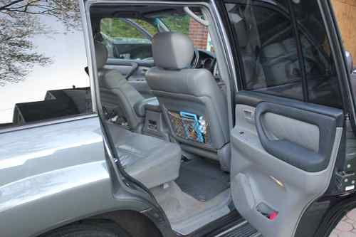 2004  Toyota land cruiser, image 2