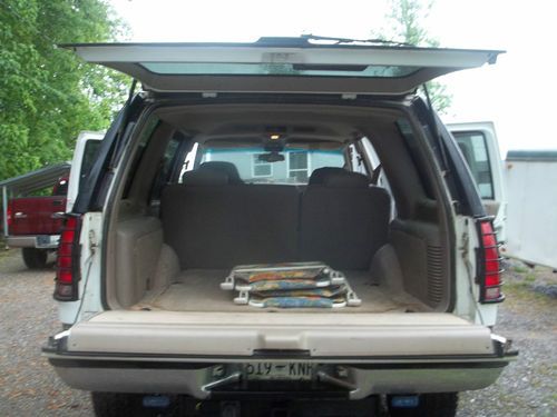 1998 Chevrolet Tahoe LT Sport Utility 4-Door 5.7L, image 9