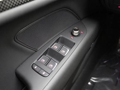 13 S7 Black 4.0L Bluetooth Sunroof 4-Wheel ABS 4-Wheel Disc Brakes 7-Speed A/T, image 38