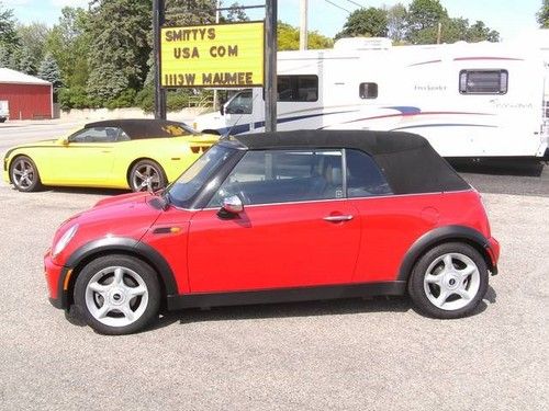2dr convertible only 76k miles on this 2005!! low miles gasoline 1.6l l4 fi dohc