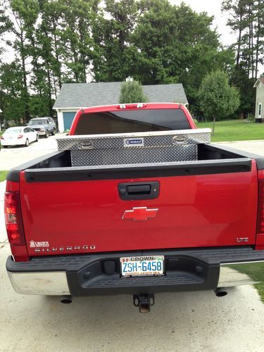 2009 Chevrolet Silverado 1500 LTZ Extended Cab Pickup 4-Door 5.3L, image 2