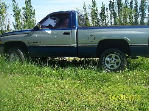 1995 dodge ram 1500 base standard cab pickup 2-door 5.9l