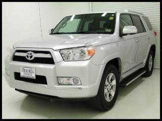 2010 toyota 4runner sr5 v6, 3 row seating, leather, sunroof, much more!