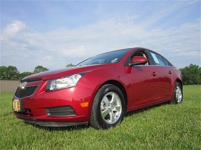 2011 lt 1.4l auto crystal red metallic tintcoat