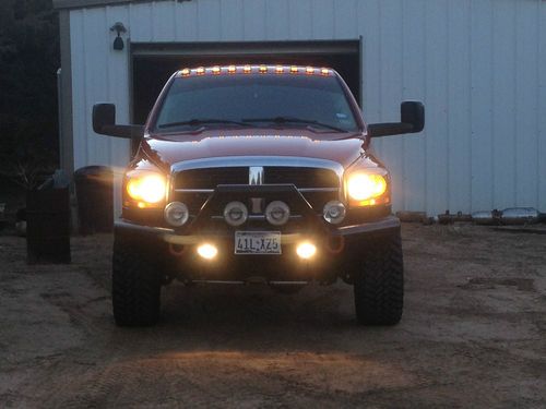 Red Dodge 2500 Cummins, Smarty, exhaust, four door, 4x4, four wheel drive. 5.9L, US $29,500.00, image 2