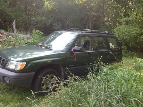 2002 subaru forester for parts/rebuilding