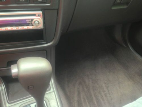 1992 Toyota Camry LE Sedan 4-Door 2.2L, image 7