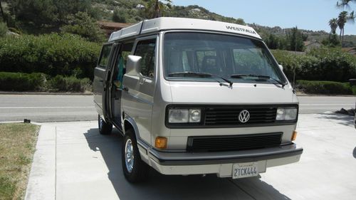 1990 v w  westy / vanagan  champagne / silver