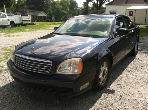 2004 cadillac deville base cab 4-door 4.6l -- black