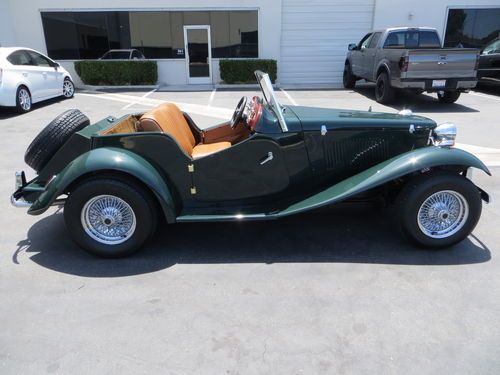 1952 mg td roadster convertible pristine chevrolet 350 2k miles