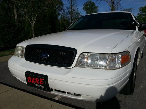 2003, crown victoria, white, police interceptor, used-like new!