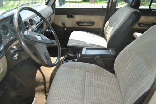 1987 FJ60 , TAN, ALL ORIGINAL, NO RESERVE, image 10