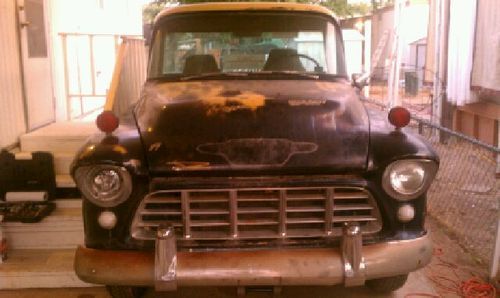 1955 chevy 3100 with wrap around window