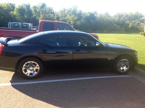 2006 dodge charger se sedan 4-door 3.5l ho 110k miles