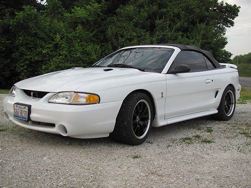 1996 ford mustang cobra lots of extras...read description!! ***look***