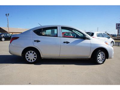 2012 NISSAN VERSA SV NO RESERVE!, image 3