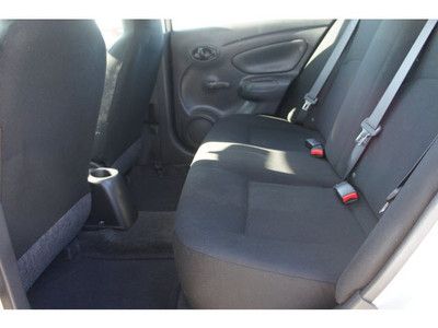 2012 NISSAN VERSA SV NO RESERVE!, image 6