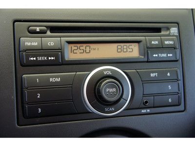 2012 NISSAN VERSA SV NO RESERVE!, image 9