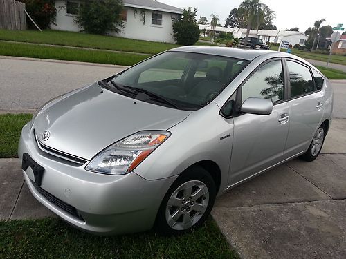 2006 toyota prius base hatchback 4-door 1.5l