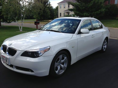 2007 bmw 525i base sedan 4-door 3.0l