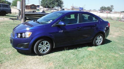 2012 chevrolet sonic lt sedan 4-door 1.8l gas saver