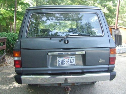 1990 Toyota Land Cruiser Base Sport Utility 4-Door 4.0L, image 3
