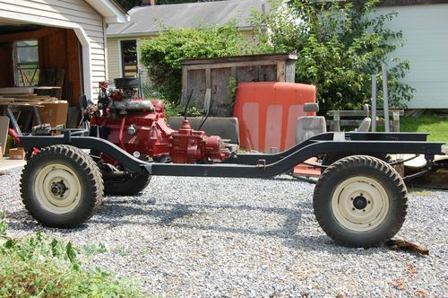 Internation scout model 80 with tons of parts.