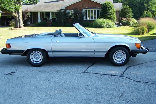 LOW MILES AND VERY CLEAN 1983 MERCEDES BENZ 380SL, US $10,900.00, image 4
