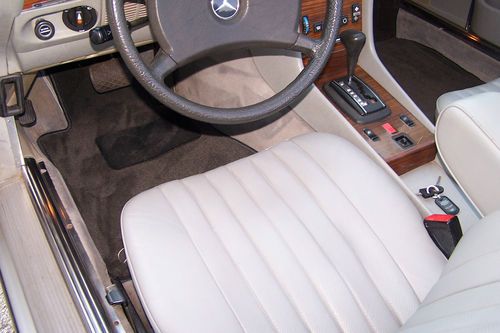 LOW MILES AND VERY CLEAN 1983 MERCEDES BENZ 380SL, US $10,900.00, image 9