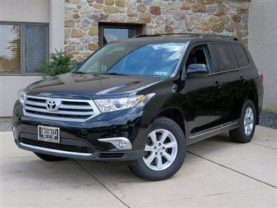 2011 toyota highlander se 4wd navigation sunroof