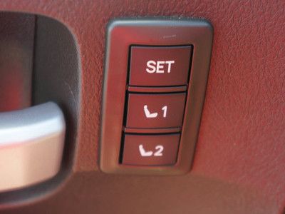 2010 Tundra Crew Max Limited TRD Navigation Leather Moonroof 4WD bt 20 in wheels, US $39,991.00, image 26