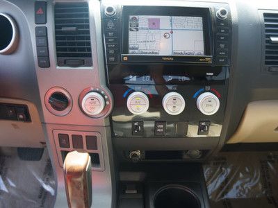 2010 Tundra Crew Max Limited TRD Navigation Leather Moonroof 4WD bt 20 in wheels, US $39,991.00, image 27