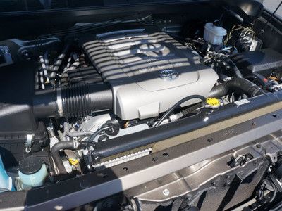 2010 Tundra Crew Max Limited TRD Navigation Leather Moonroof 4WD bt 20 in wheels, US $39,991.00, image 40