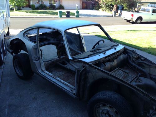 1971 Porsche 911 T roller with complete 1968 911 parts car ST flares, image 4