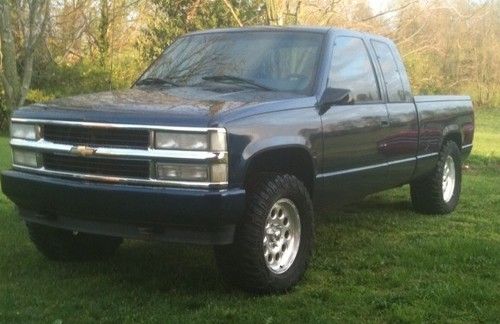 96 chevy truck 4x4 sale or trade for tahoe
