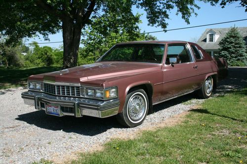 1977 cadillac deville d'elegance coupe 2-door 7.0l