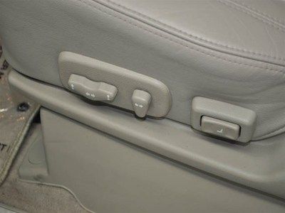 AWD 5.6L BLUETTOTH,NAVIGATION,DVDLTHR,ROOF, VERY NICE,LOADED FINANCING AVAILABLE, image 41