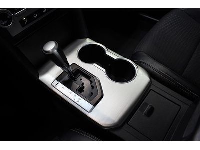 2.5L CD Front Wheel Drive Power Steering 4-Wheel Disc Brakes Brake Assist ABS, image 33