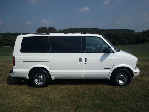 99' chevy astro van ls*low miles*very clean*runs excellent