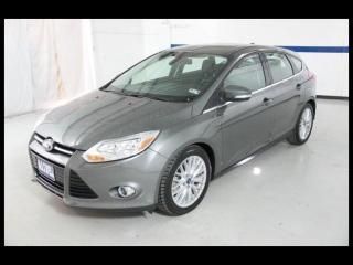 12 ford focus 5 door hatch back  sel leather sun roof great gas saver