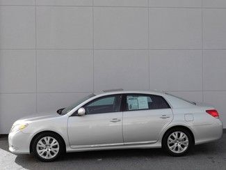 2012 toyota avalon sunroof leather - $332 p/mo, $200 down!