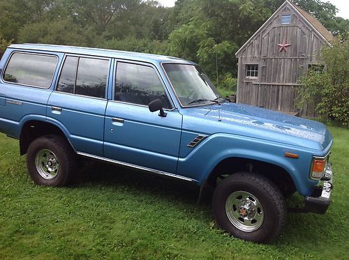 Clean ,classic, vintage, fj 60 land cruiser