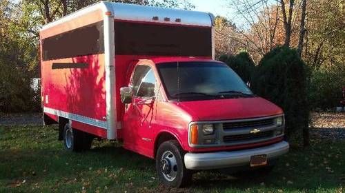 2000 chevy express g3500 box truck